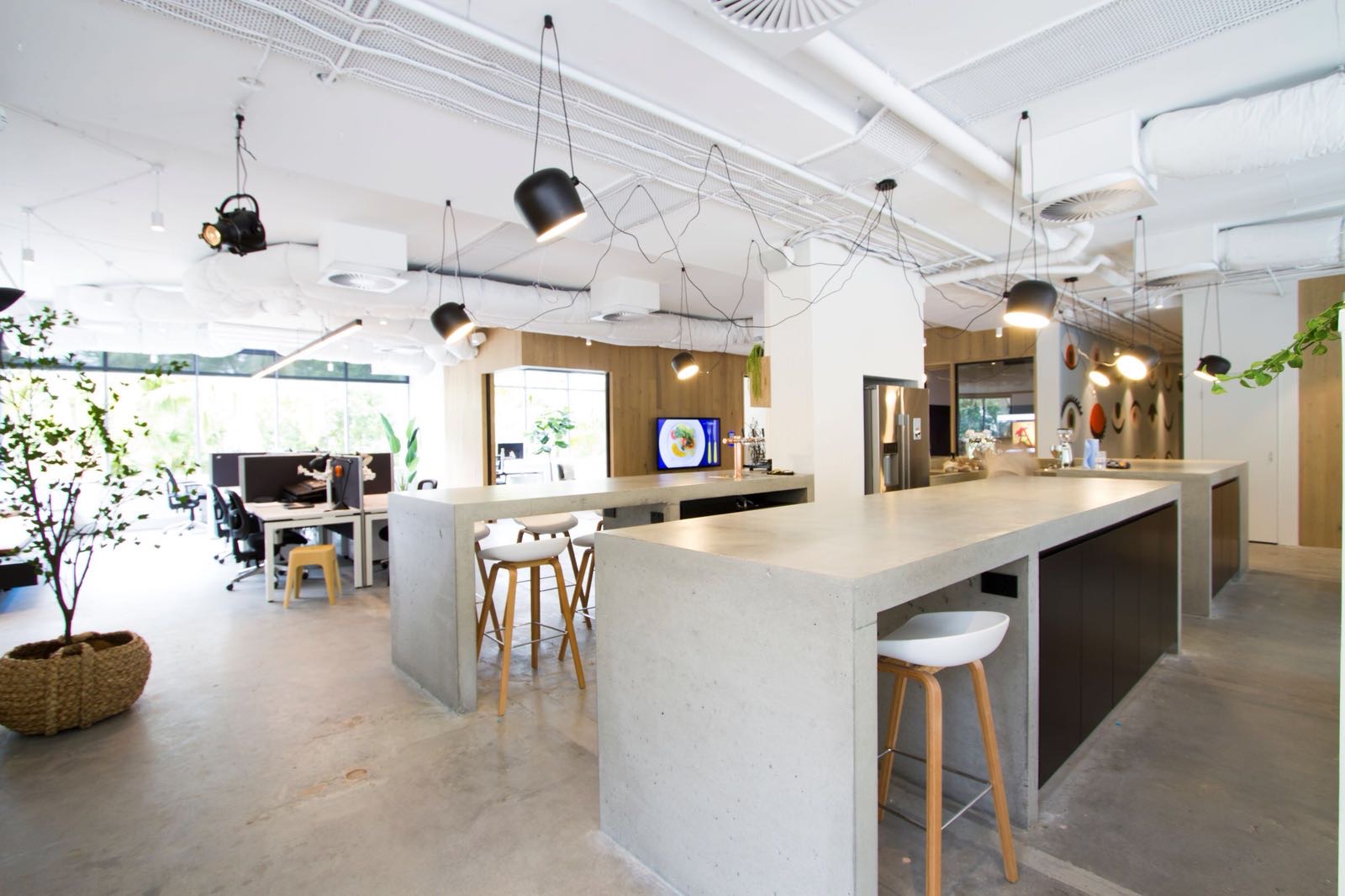 Ellwood Building Co