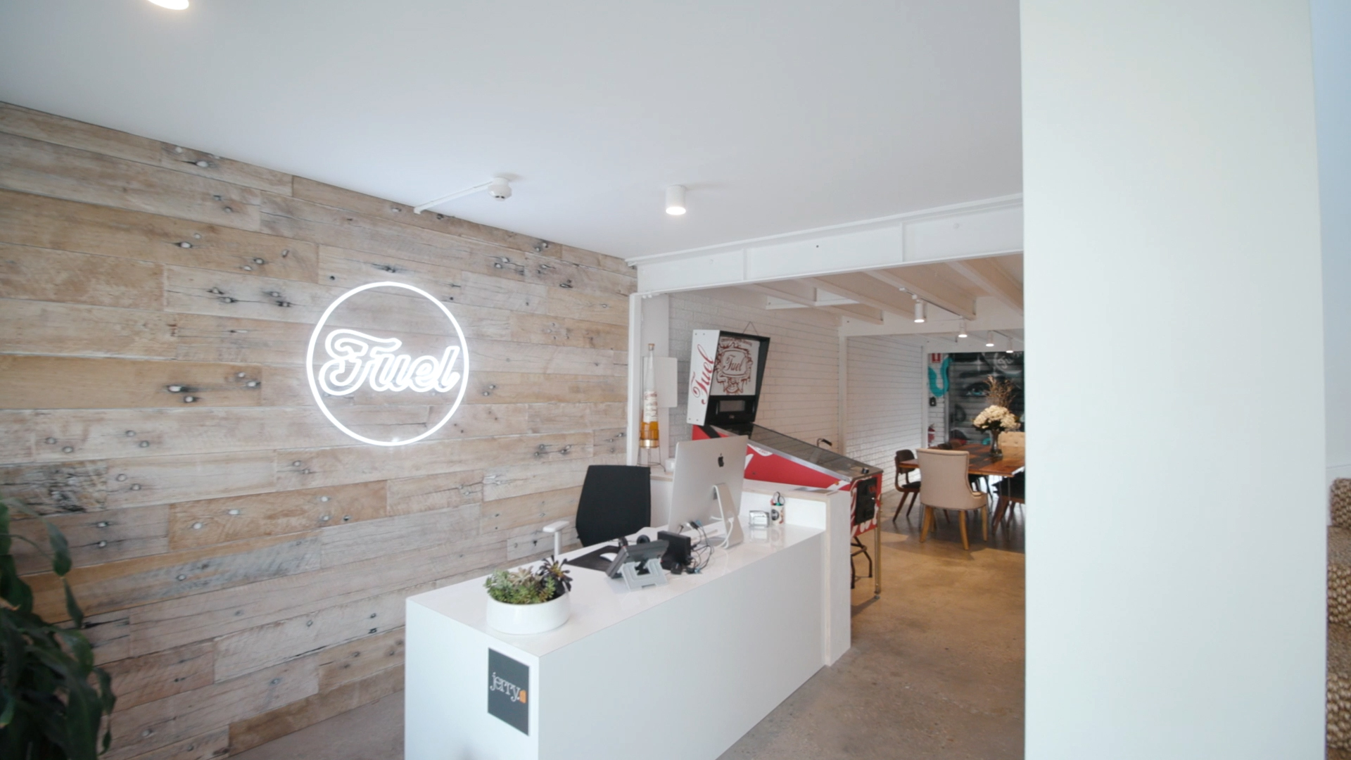Ellwood Building Co